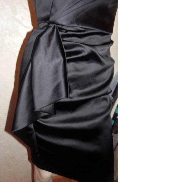 White House Black Market Black Strapless Dress - Picture 4 of 6